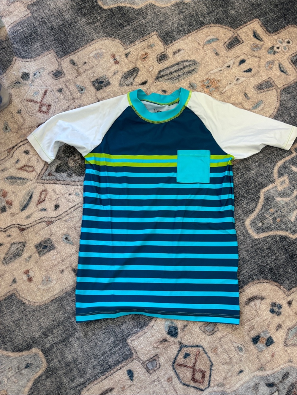 Hatley Boys Navy and Aqua Striped Rash Guard, size 7 no flaws